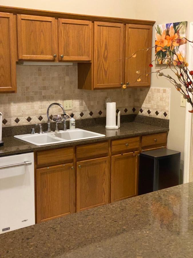 Whitfield Manor Villa Лексингтън Екстериор снимка
